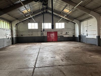 Property Image for Garage / Workshop Unit Blounts Ct Rd, Henley-on-Thames