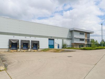 Property Image for Skyline 120 Business Park, Unit 10a/10b Avenue West, Braintree, CM77 7AA