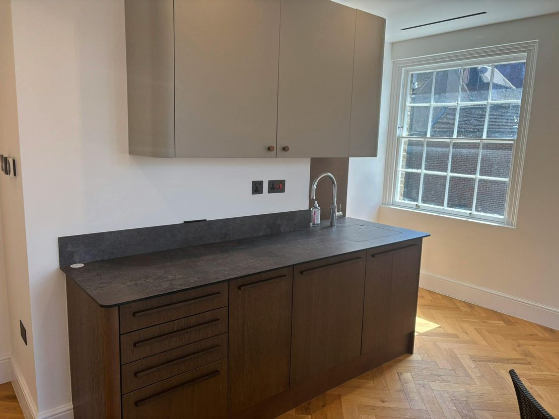 Offices, 7 High Street, Windsor, SL4 1LD