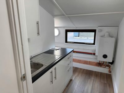 Property Image for 4B Valley Industries, Cuckoo Lane, Tonbridge, TN11 0AG