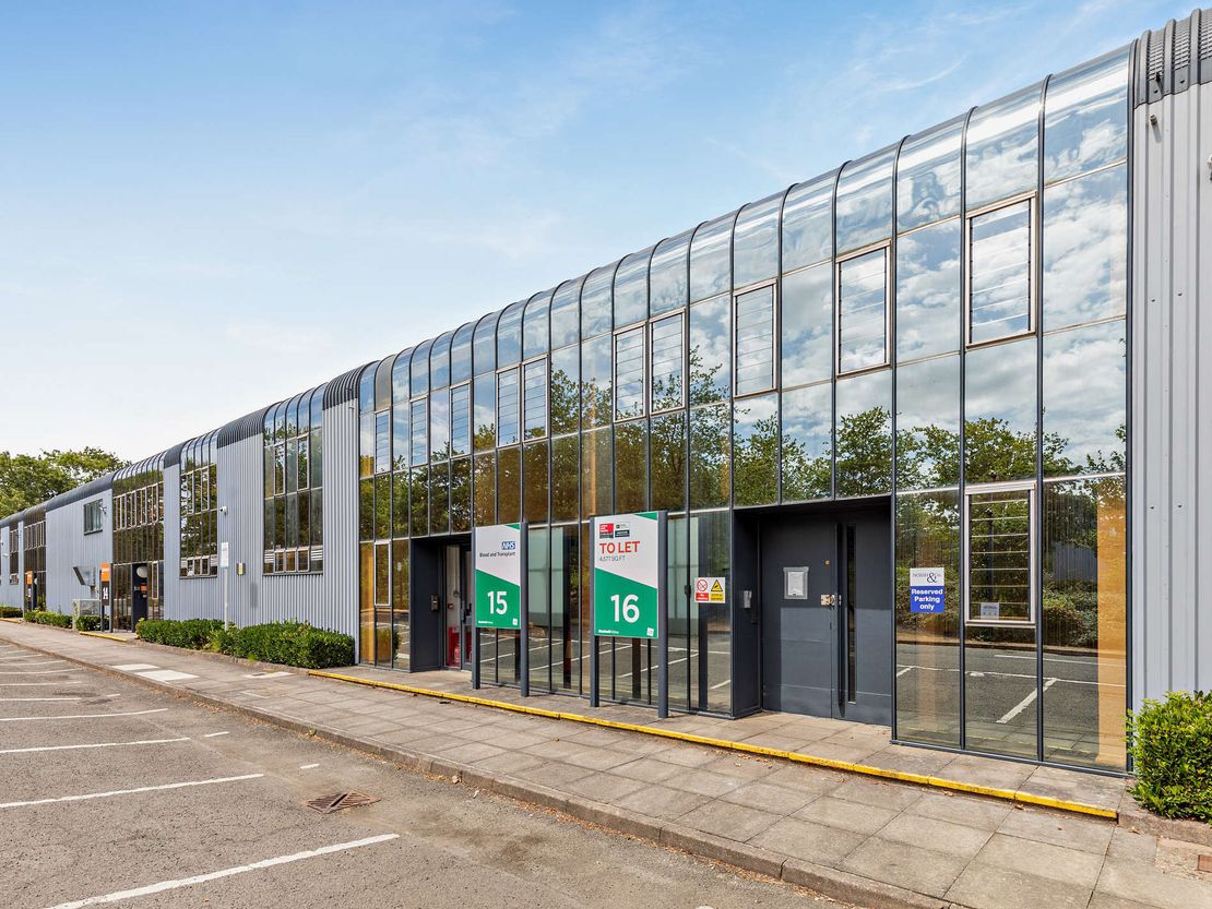 16 Alston Drive, Bradwell Abbey, Milton Keynes, MK13 9HA