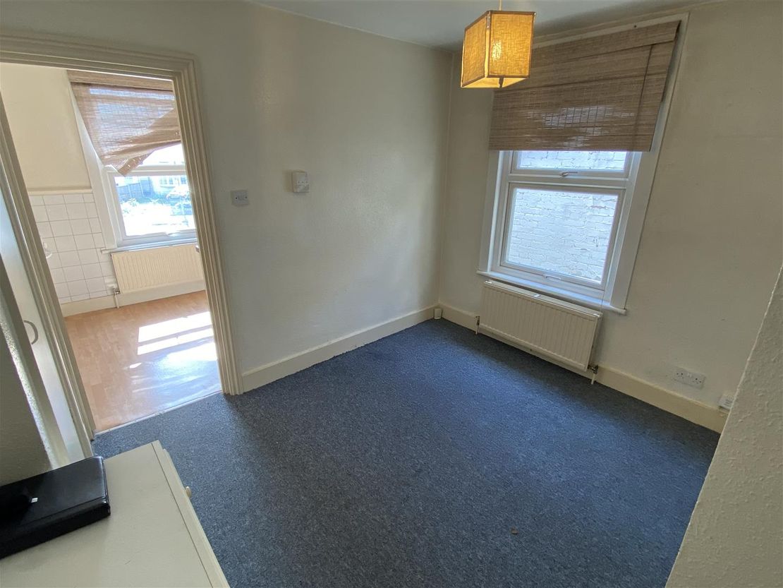 Queens Road, Buckhurst Hill