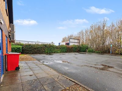 Property Image for Crab Apple Way, Vale Park, Evesham