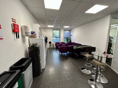 Property Image for 2A, Herongate, Hungerford, West Berkshire, RG17 0YU