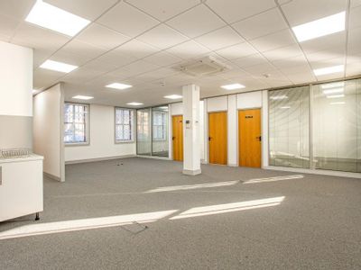 Property Image for Kingsbridge House, Padbury Oaks, 581 Bath Road, West Drayton, UB7 0EW
