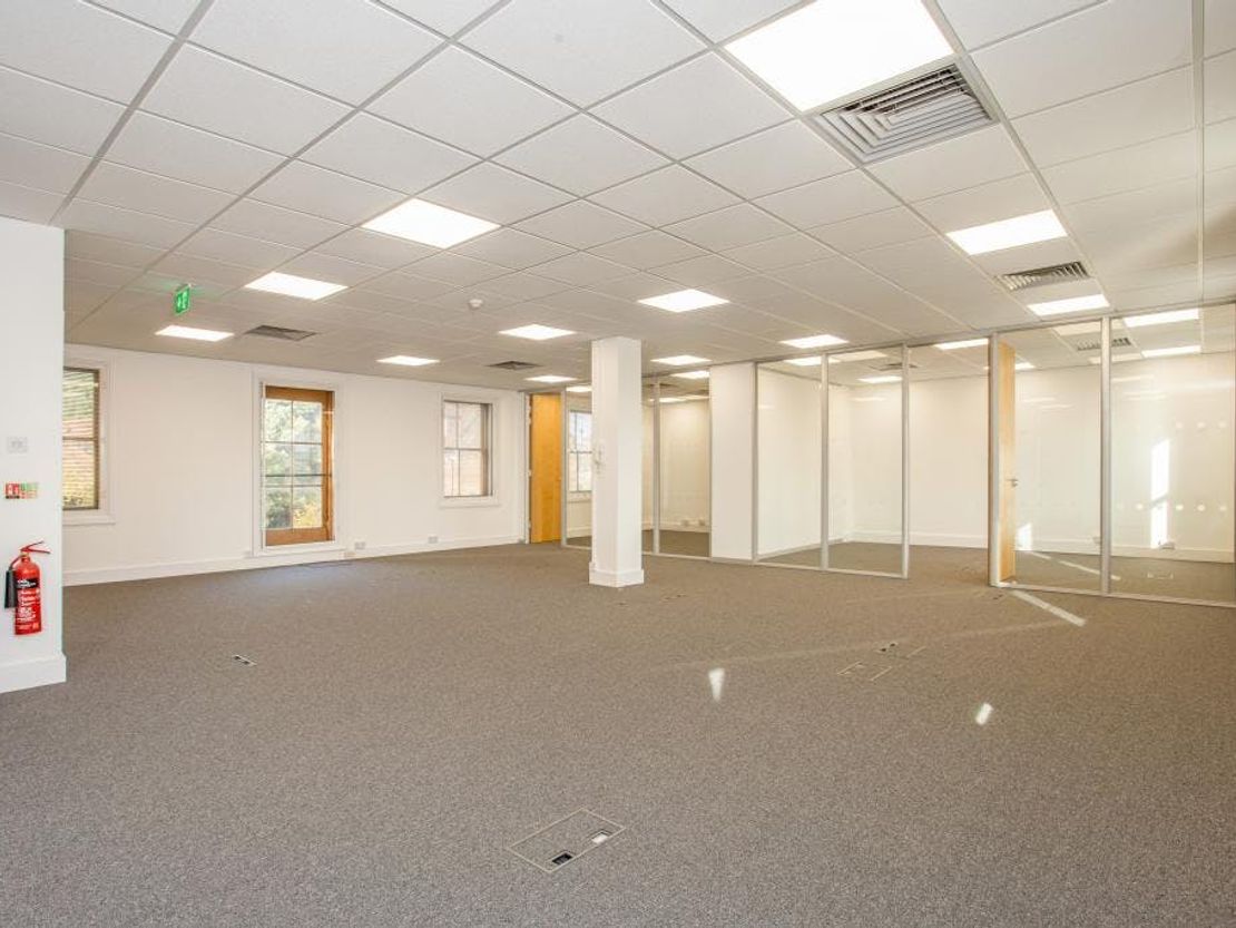 Kingsbridge House, Padbury Oaks, 581 Bath Road, West Drayton, UB7 0EW