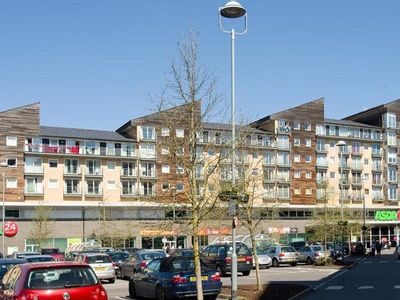 Property Image for Axiom House, The Centre, Feltham, TW13 4AU