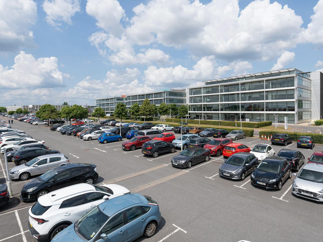 2 World Business Centre, Newall Road, Heathrow, TW6 2SF