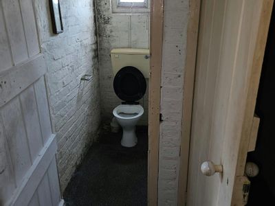 Property Image for 45c High Street, Heathfield, TN21 8HU