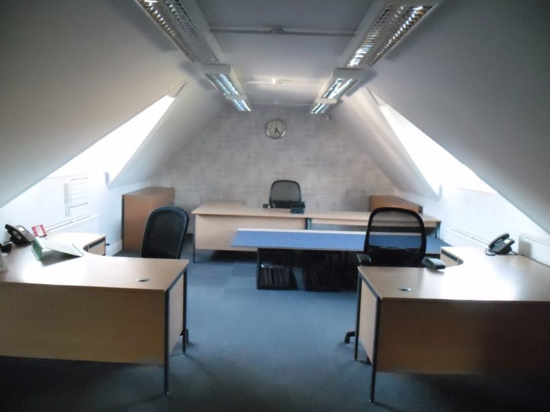 Unit 7 Swan Business Centre, Station Road, Hailsham, BN27 2BY