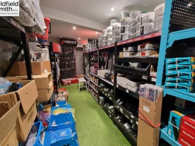 Property Image for 1a Bridge Road, Haywards Heath, RH16 1UA
