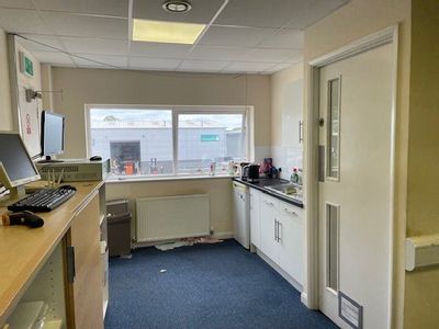 Property Image for Units 3&4, Wealden Industrial Estate, Farningham Road, Crowborough, TN6 2JR