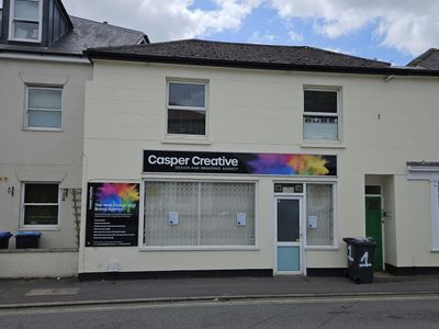 Property Image for 207 Lower Church Road, Burgess Hill, RH15 9AA
