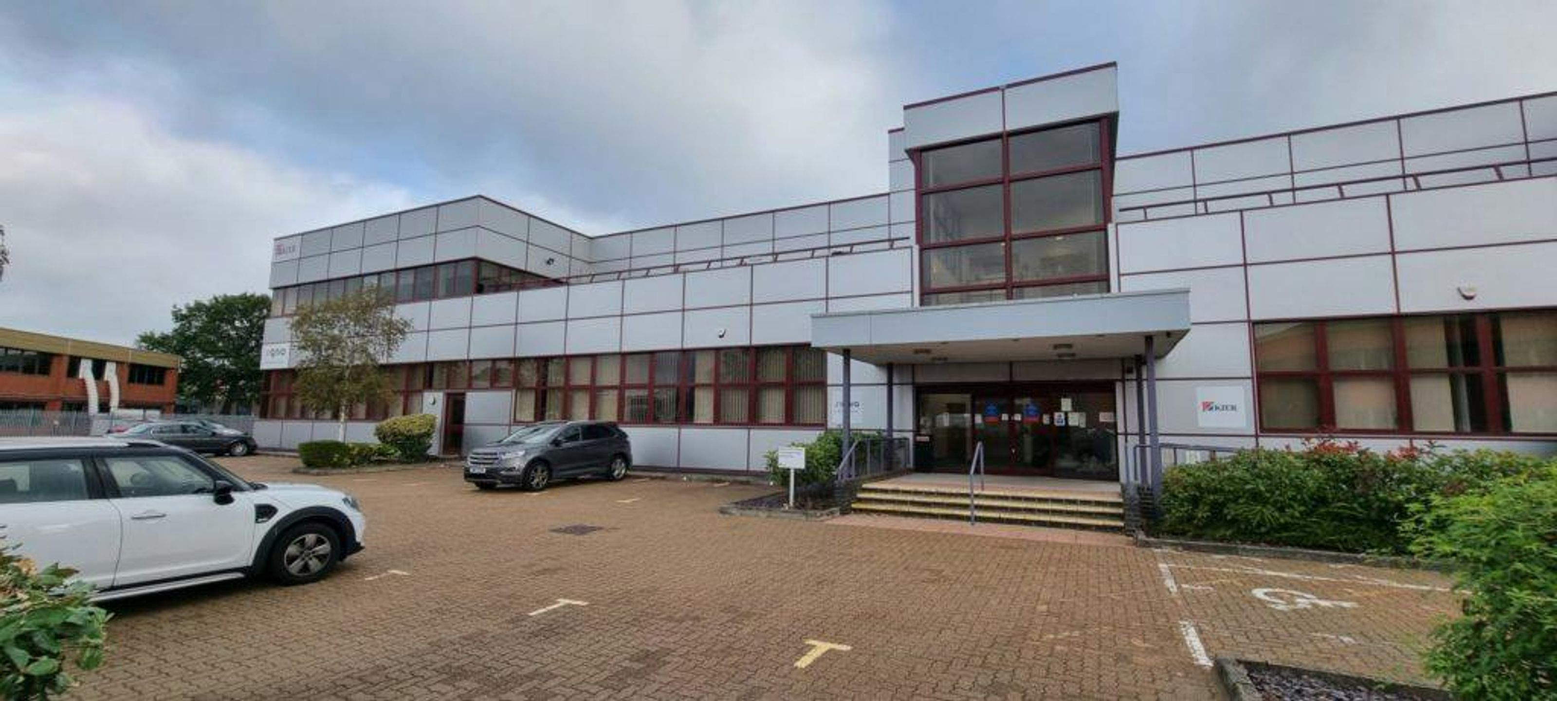 To Let: Platinum House - Ground Floor, Sussex Manor Business Park ...