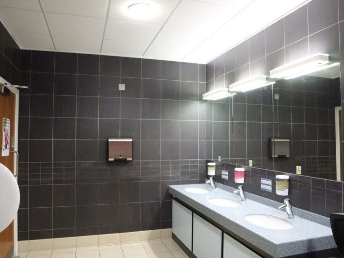 Platinum House - Ground Floor, Sussex Manor Business Park, Gatwick Road, Crawley, RH10 9NH
