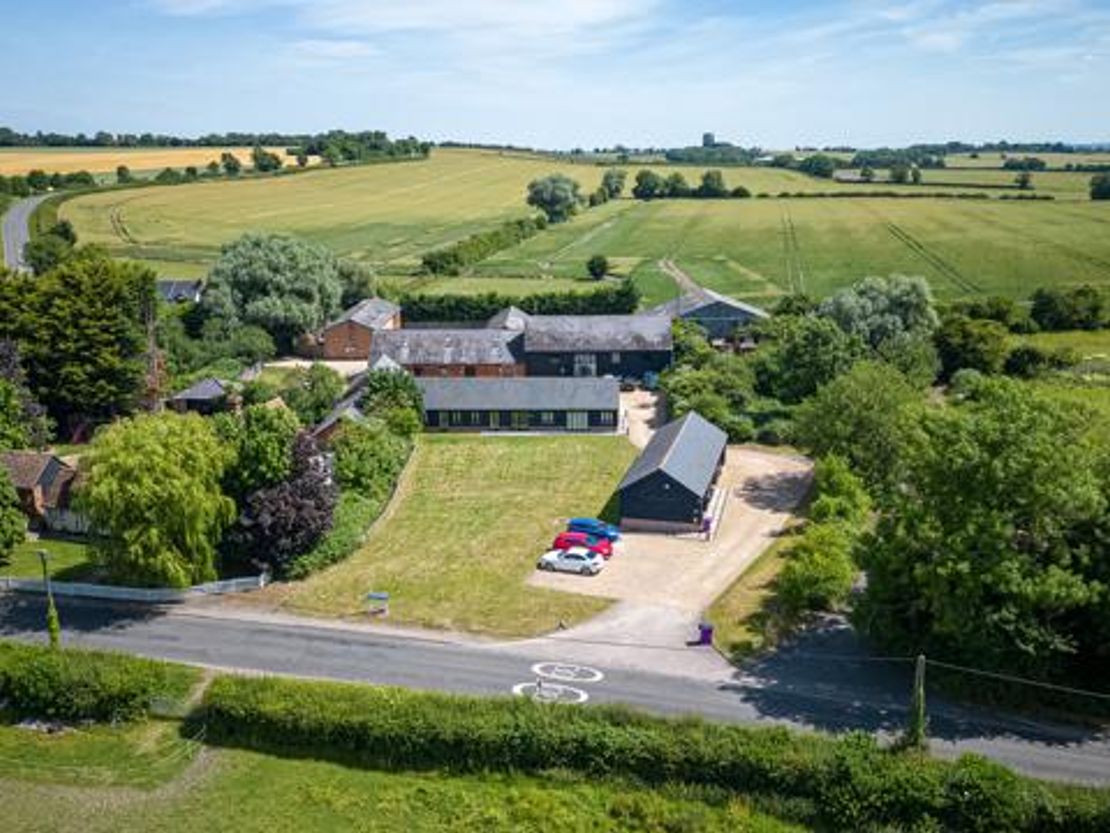 The Plough Barn, Upton End Farm Business Park, Meppershall Road, Shillington, Hitchin, Bedfordshire, SG5 3PF