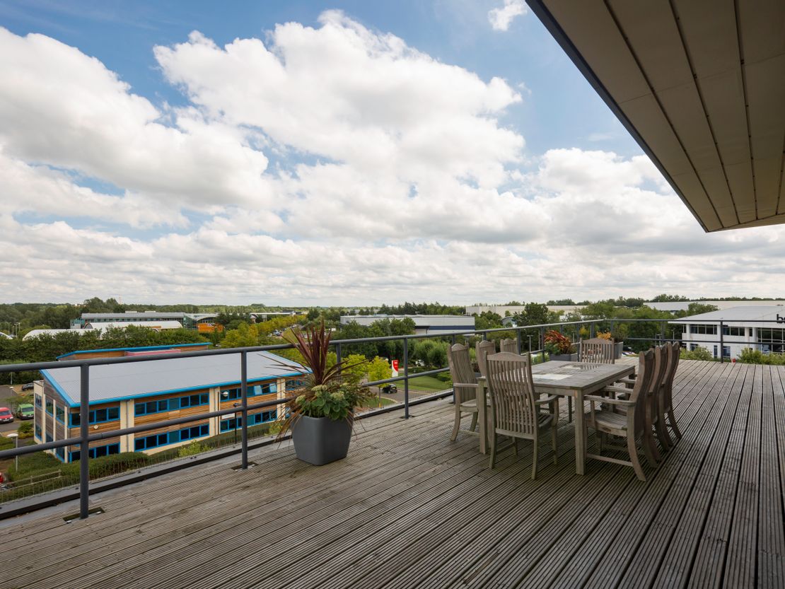 1 Seebeck House, Seebeck Place, Knowlhill, Milton Keynes, MK5 8FR