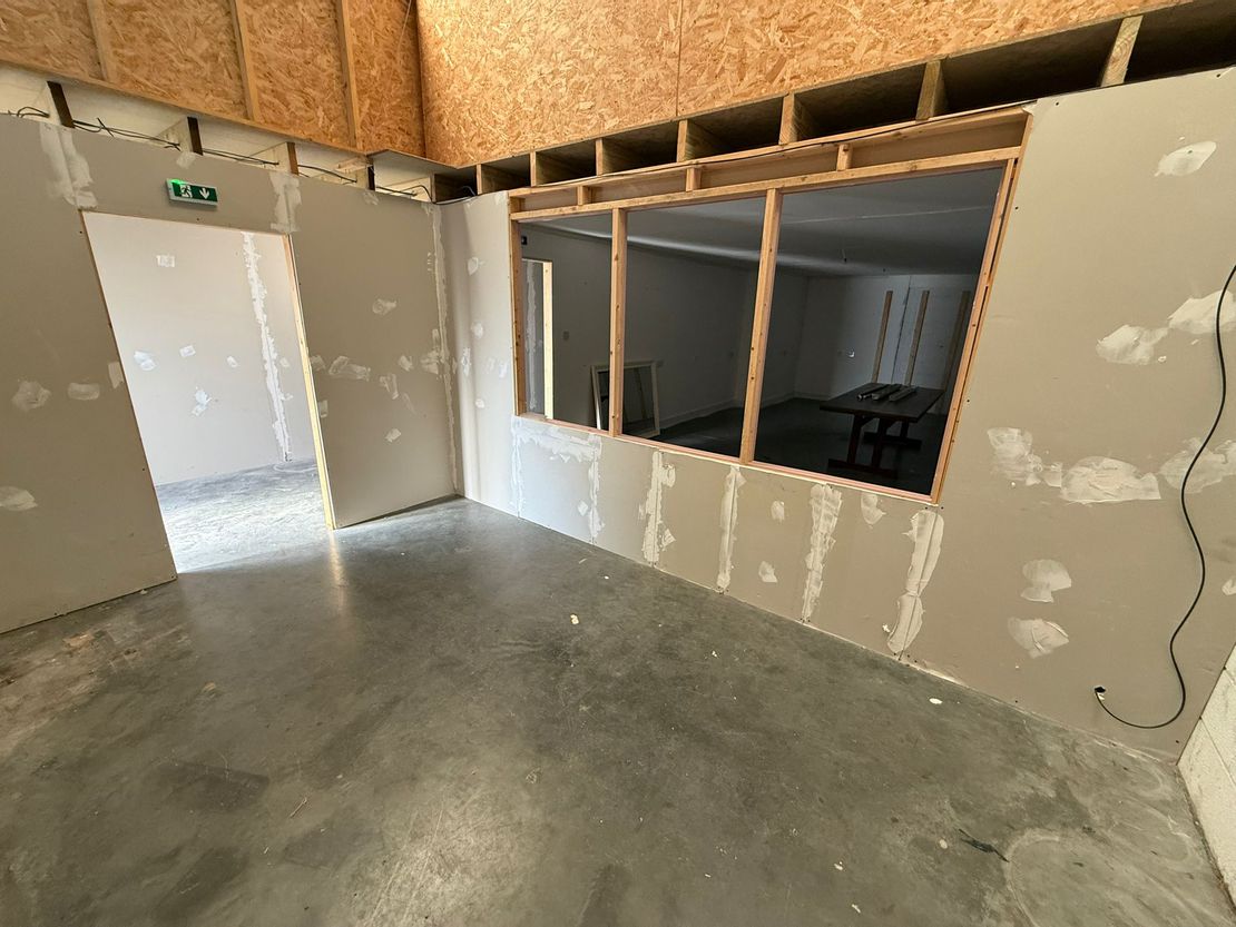Unit 3 Llys Glas, Parc Amanwy, Ammanford SA18 3EZ