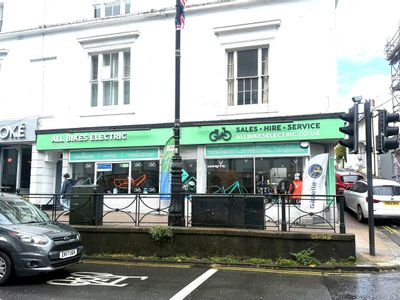 Property Image for 30-31 Queens Road, Brighton, BN1 3XA