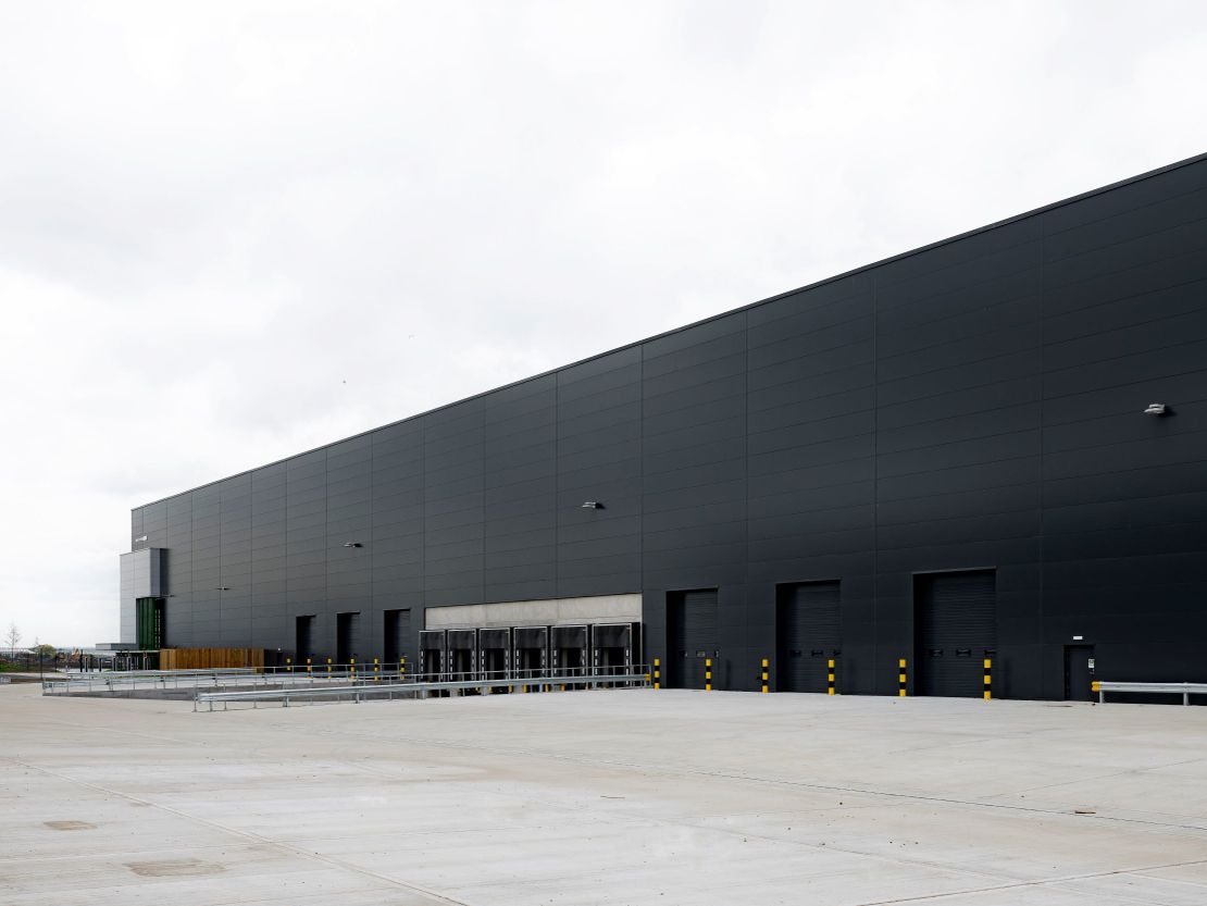 Unit 3, Momentum Logistics Park, Coldhabour Lane, Rainham, London, RM13 9BJ