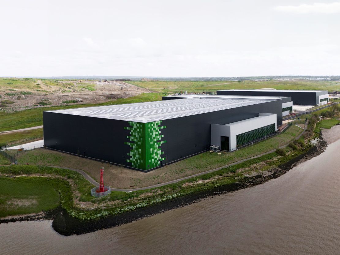 Unit 4, Momentum Logistics Park, Coldhabour Lane, Rainham, London, RM13 9BJ