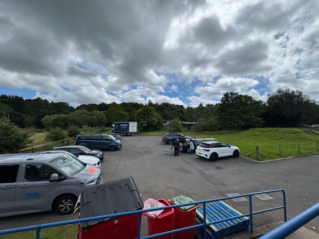 109 Milngavie Rd, Bearsden, Glasgow G61 2EL