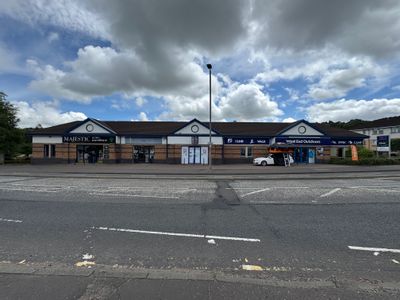Property Image for 109 Milngavie Rd, Bearsden, Glasgow G61 2EL