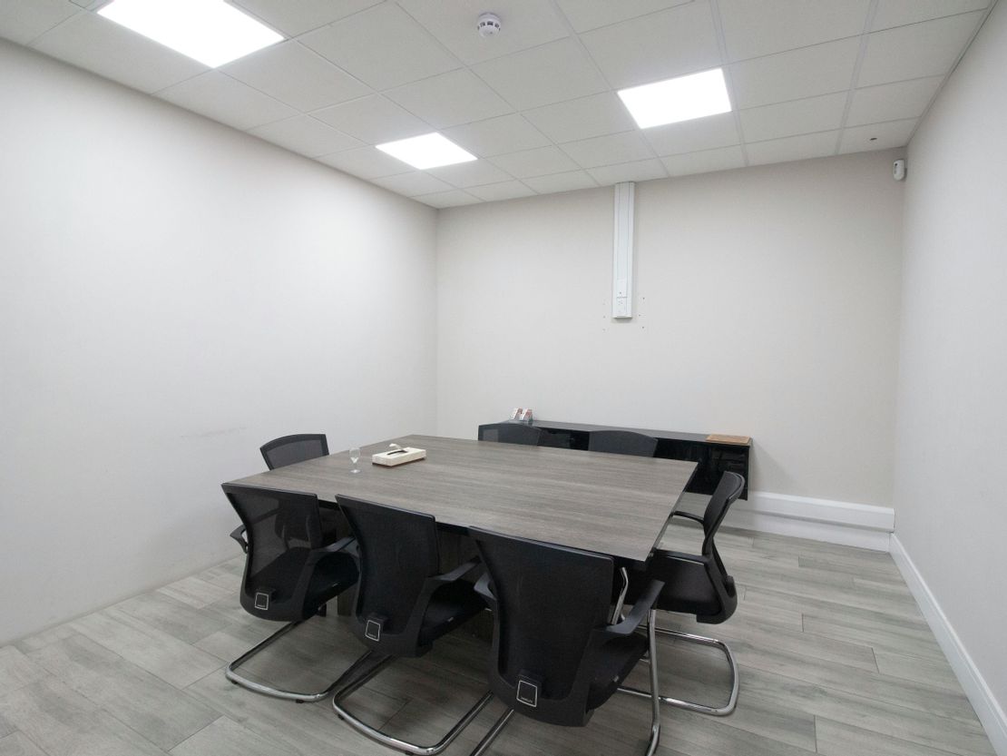 Unit 8 Maple Grove Business Centre, Lawrence Road, Hounslow, TW4 6DR