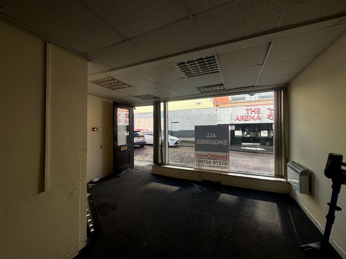 42 High Street, Crewe, Cheshire, CW2 7BN