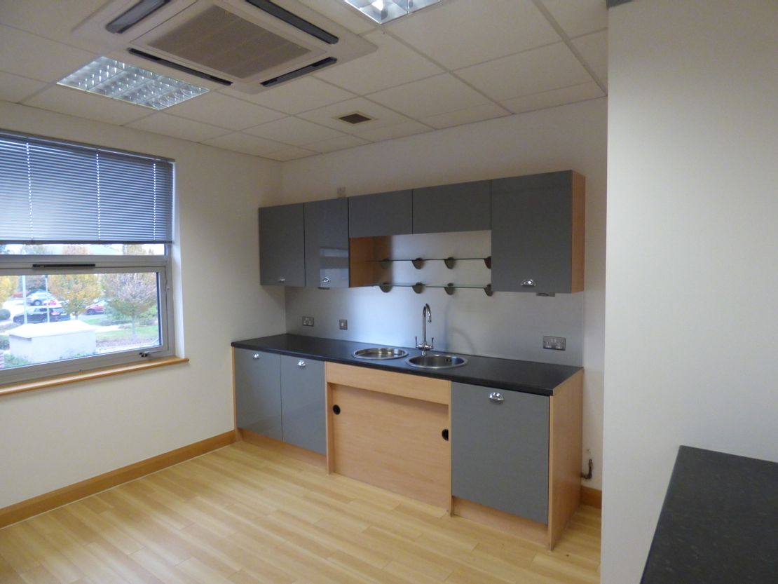 6120 Knights Court, Solihull Parkway, Birmingham, West Midlands, B37 7WY