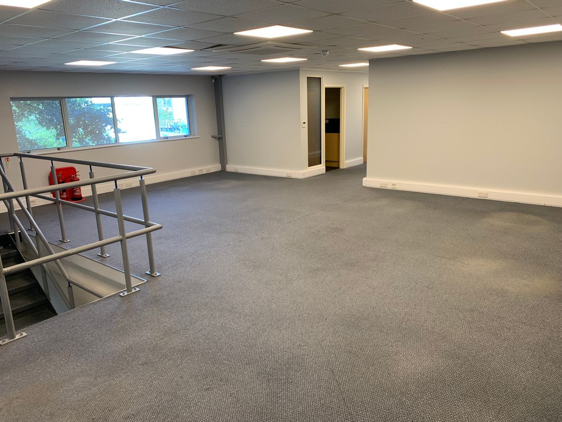 Unit 24 Horizon Business Centre Alder Close, Erith, Kent, DA18 4AJ