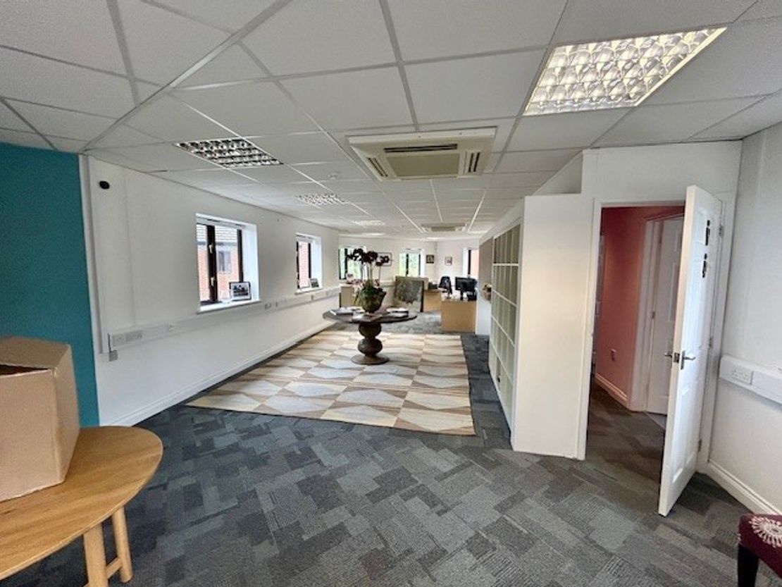 Quill House, Charnham Lane, Hungerford, West Berkshire, RG17 0EY
