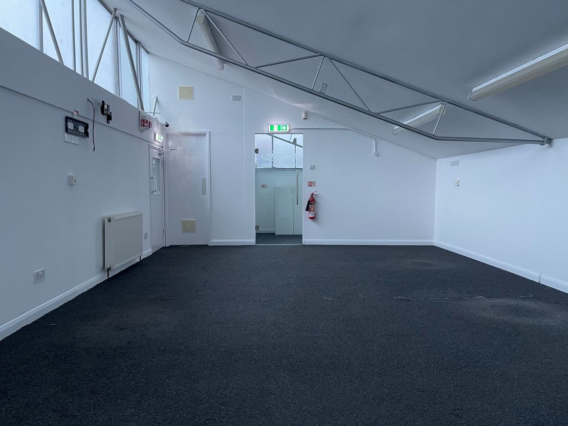 Unit 6, Bowmans Trading Estate, Bessemer Drive, Stevenage, Hertfordshire, SG1 2DL