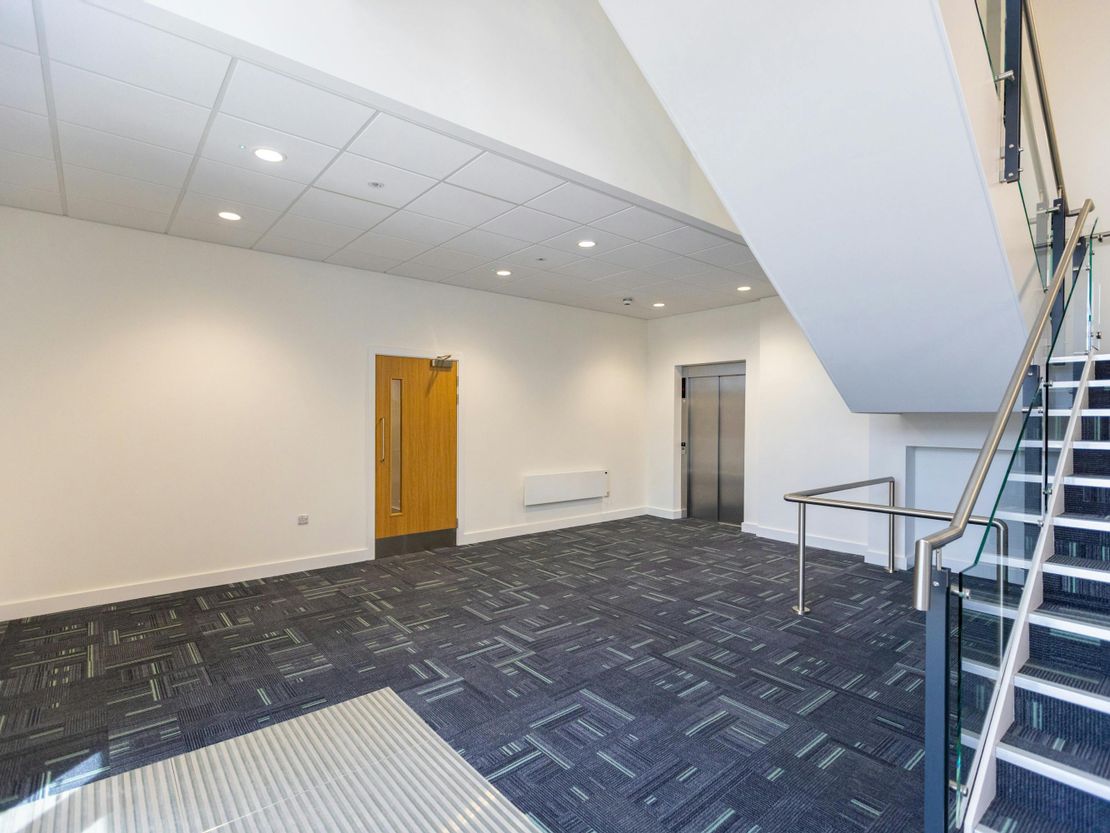 Unit 20 T45, Aire Valley Road, Leeds, LS9 0AA