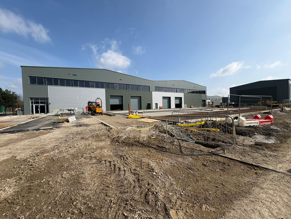 Unit 21 T45, Aire Valley Road, Leeds, LS9 0AA