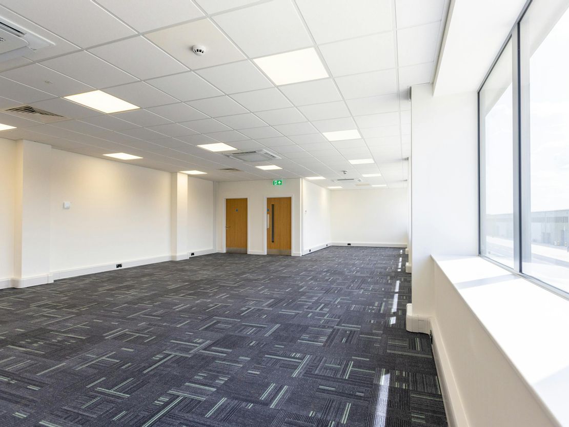 Unit 18 T45, Aire Valley Road, Leeds, LS9 0AA