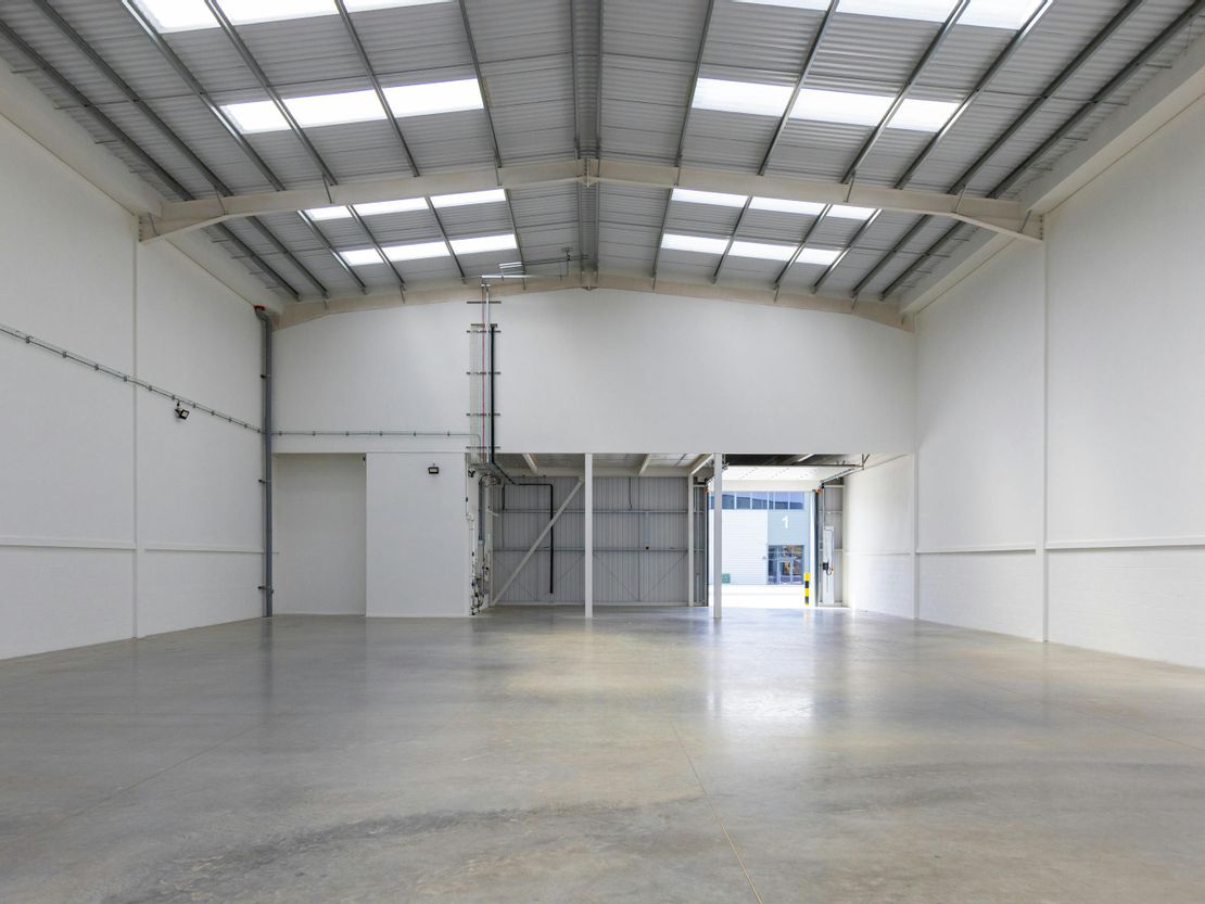 Unit 18 T45, Aire Valley Road, Leeds, LS9 0AA