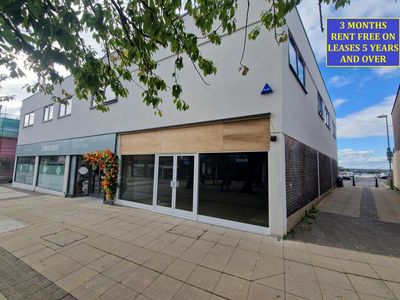 Property Image for 101a London Road, Waterlooville, PO7 7EQ