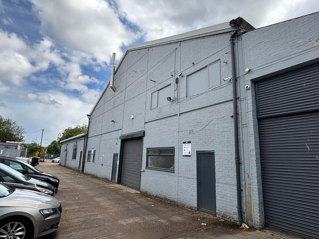 Unit 2, Abercromby Industrial Estate, Abercromby Avenue, High Wycombe, Buckinghamshire, HP12 3BW