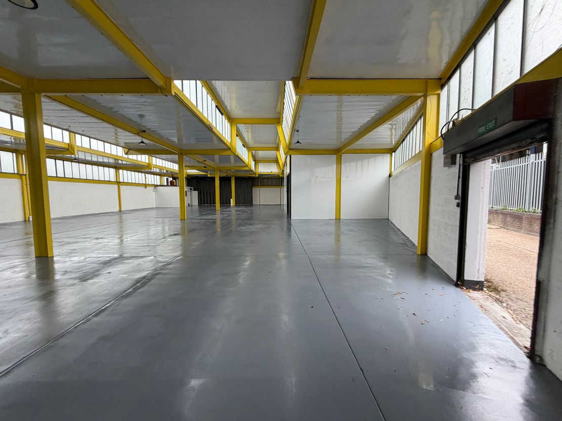 Unit 4, Tonbridge Works, Tonbridge Road, Romford, Greater London, RM3 8TS