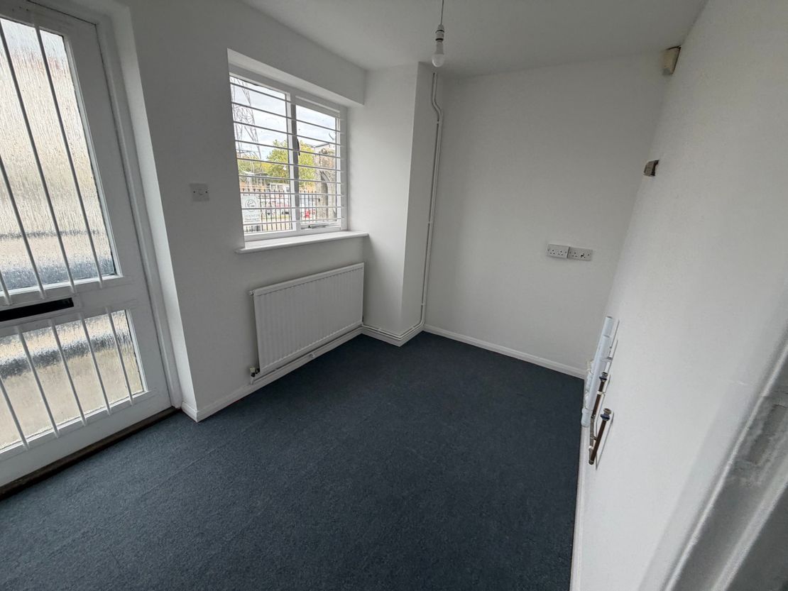 5 King Edward Quay, Hythe Quay, Colchester, Essex, CO2 8JB
