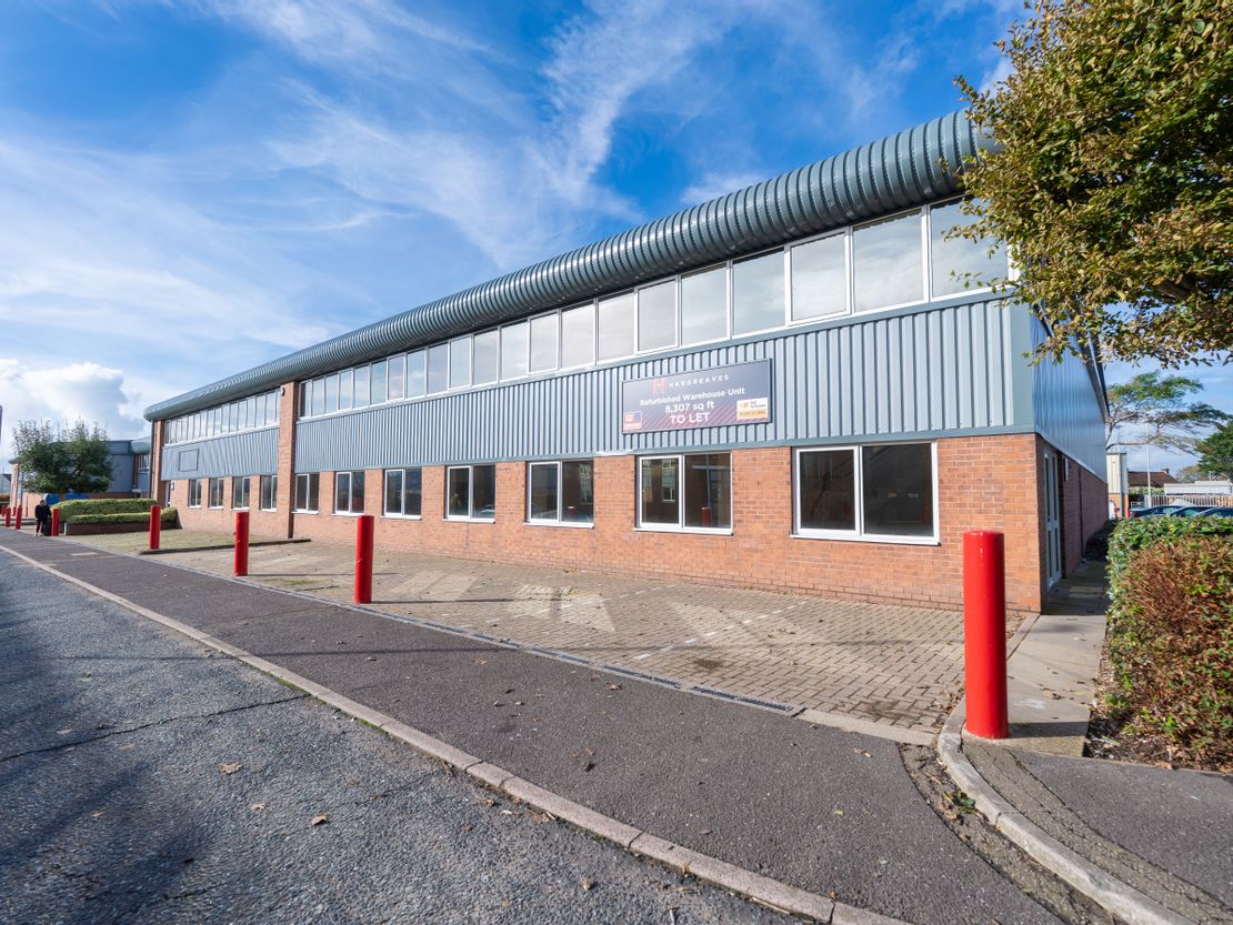 Unit B6, Dolphin Way, Shoreham-By-Sea, West Sussex, BN43 6NZ