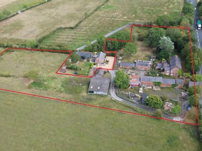Property Image for The Limes, Holme Street, Tarvin, Chester, Cheshire, CH3 8EQ