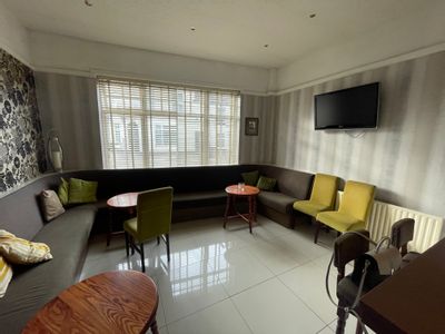 Property Image for 130 Railway Terrace, Rugby, Warwickshire, CV21 3HE