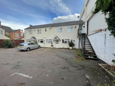 Property Image for 130 Railway Terrace, Rugby, Warwickshire, CV21 3HE