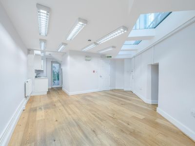Property Image for The Green House, 41-42 Clerkenwell Green, London, EC1R 0DU