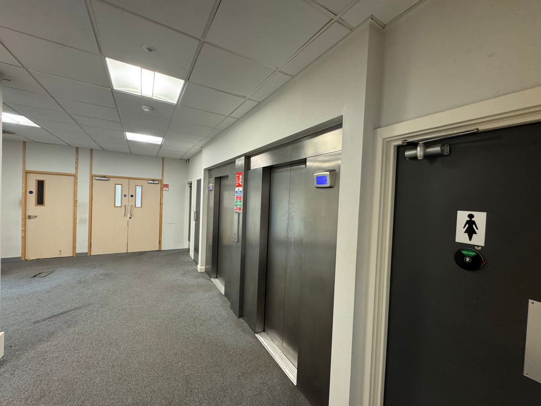 Finlay House, 10-14 West Nile St, Glasgow G1 2PP