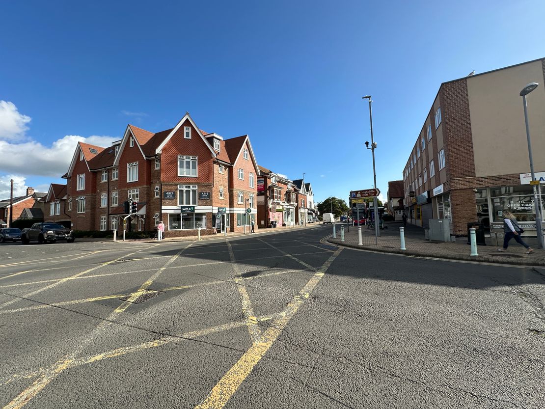 Unit 2 Highcliffe Corner, 401 Lymington Road, Christchurch, Dorset, BH23 5EL