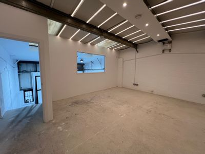 Property Image for Unit B8, The Avenues, Team Valley Trading Estate, Gateshead, Tyne And Wear, NE11 0NJ