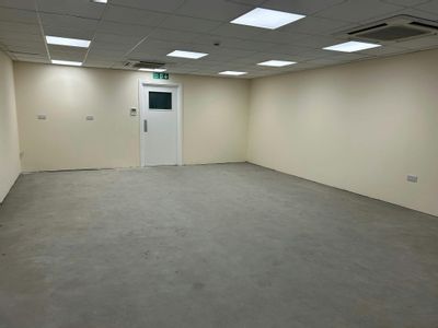 Property Image for Oakmede Place, Binfield, RG42 4JF